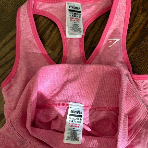 Gymshark Pink lift contour seamless Women's Shorts and Sports Bra Set small - Picture 2 of 3